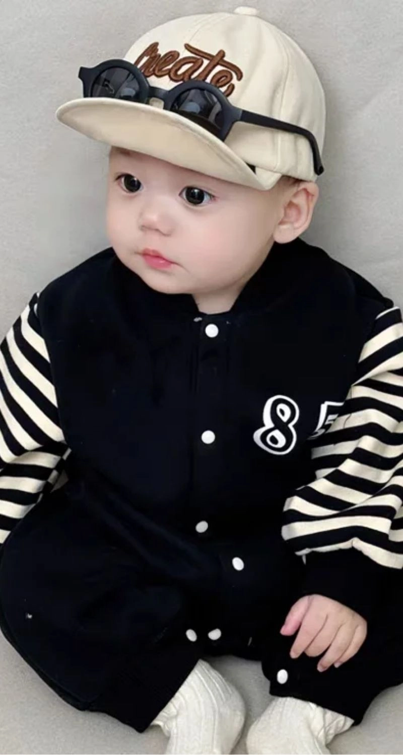 Hình nền bé trai đáng yêu nhất