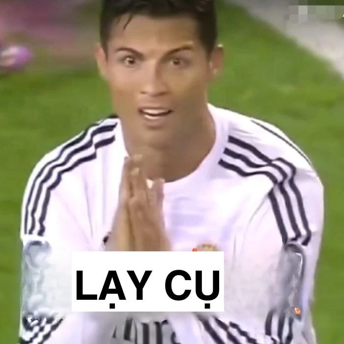 ronaldo meme lạy cụ